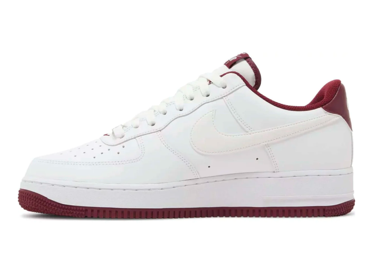 Nike Air Force 1 '07 'White Dark Beetroot'