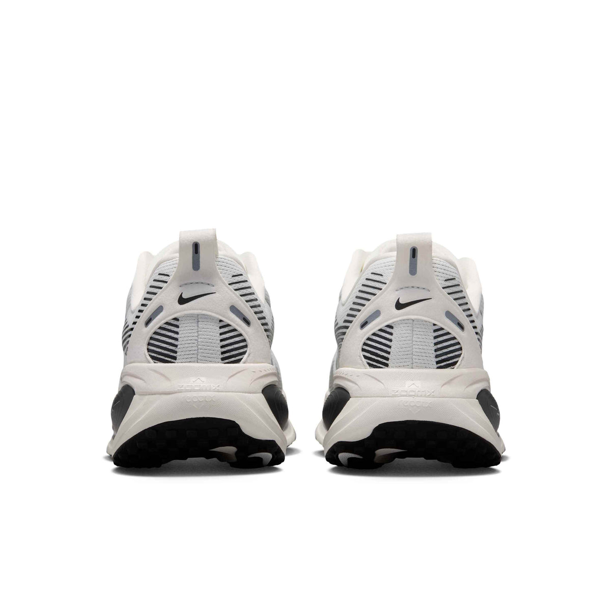 Nike Women'S Road Running Shoes Vomero 18