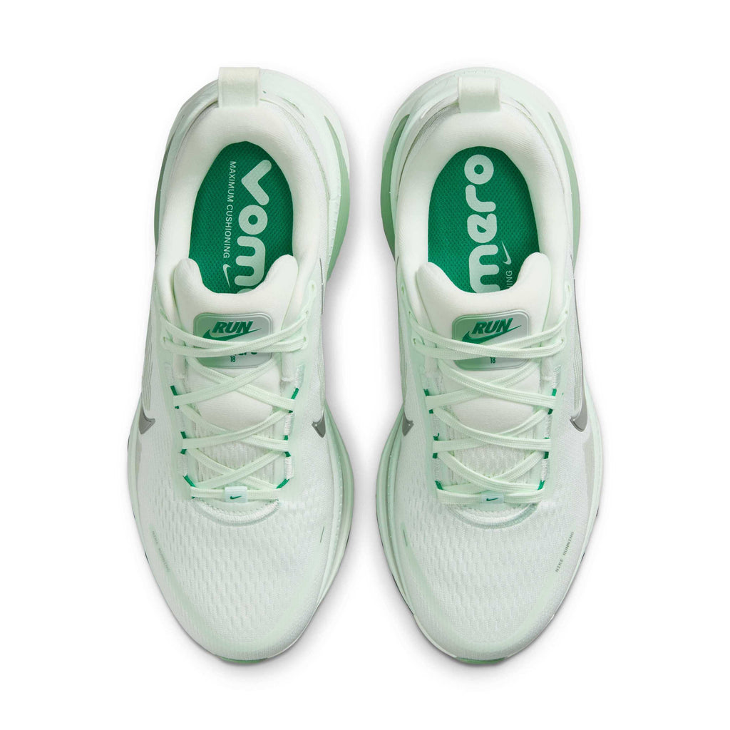 Nike Women'S Road Running Shoes Vomero 18