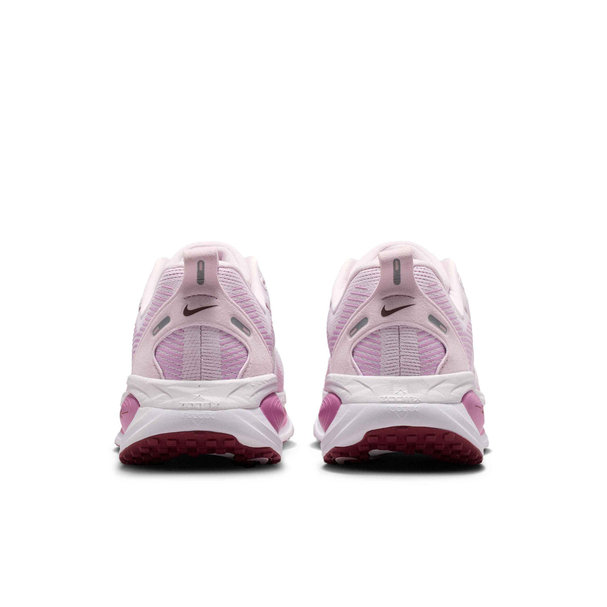 Nike Women'S Road Running Shoes Vomero 18