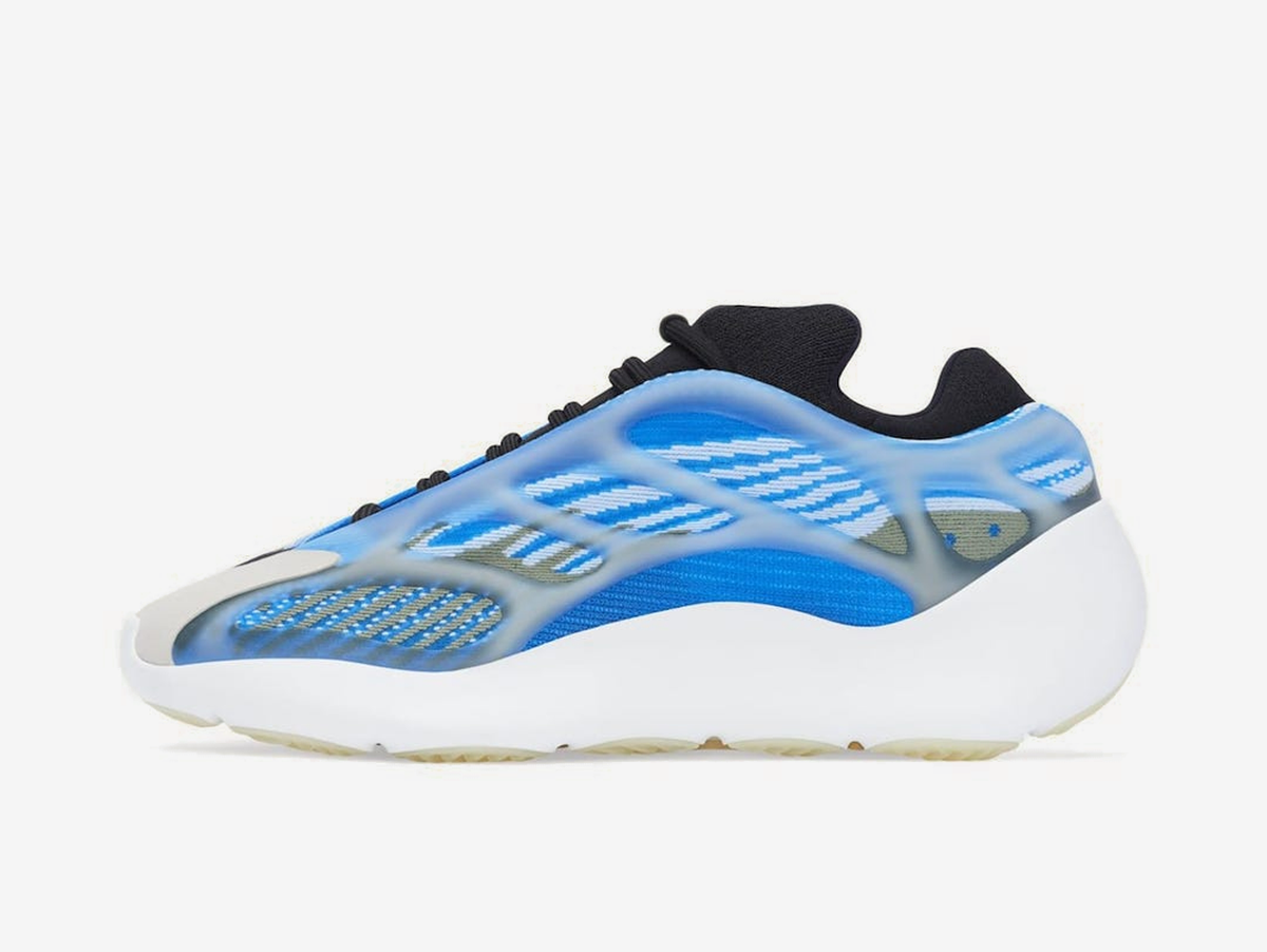 Yeezy 700 V3 Arzareth