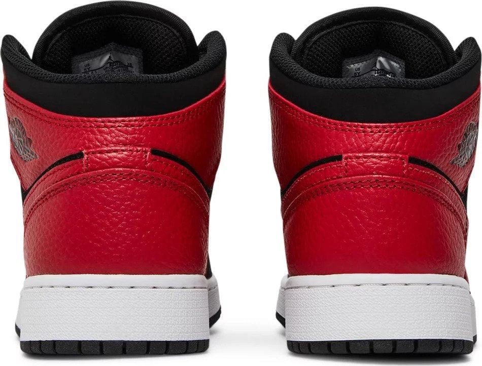 Air Jordan 1 Mid GS ‘Black Gym Red’
