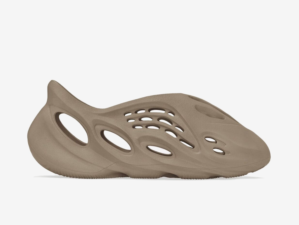Yeezy Foam RNNR Mist